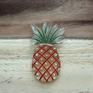 Rare Vintage Bakelite Pineapple Brooch